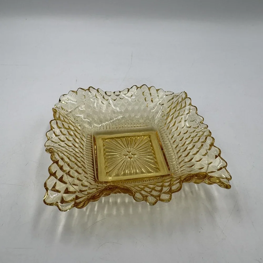 MCM Federal Glass‎ Amber Square Shape Diamond Point Ruffled Candy/Trinket Dish